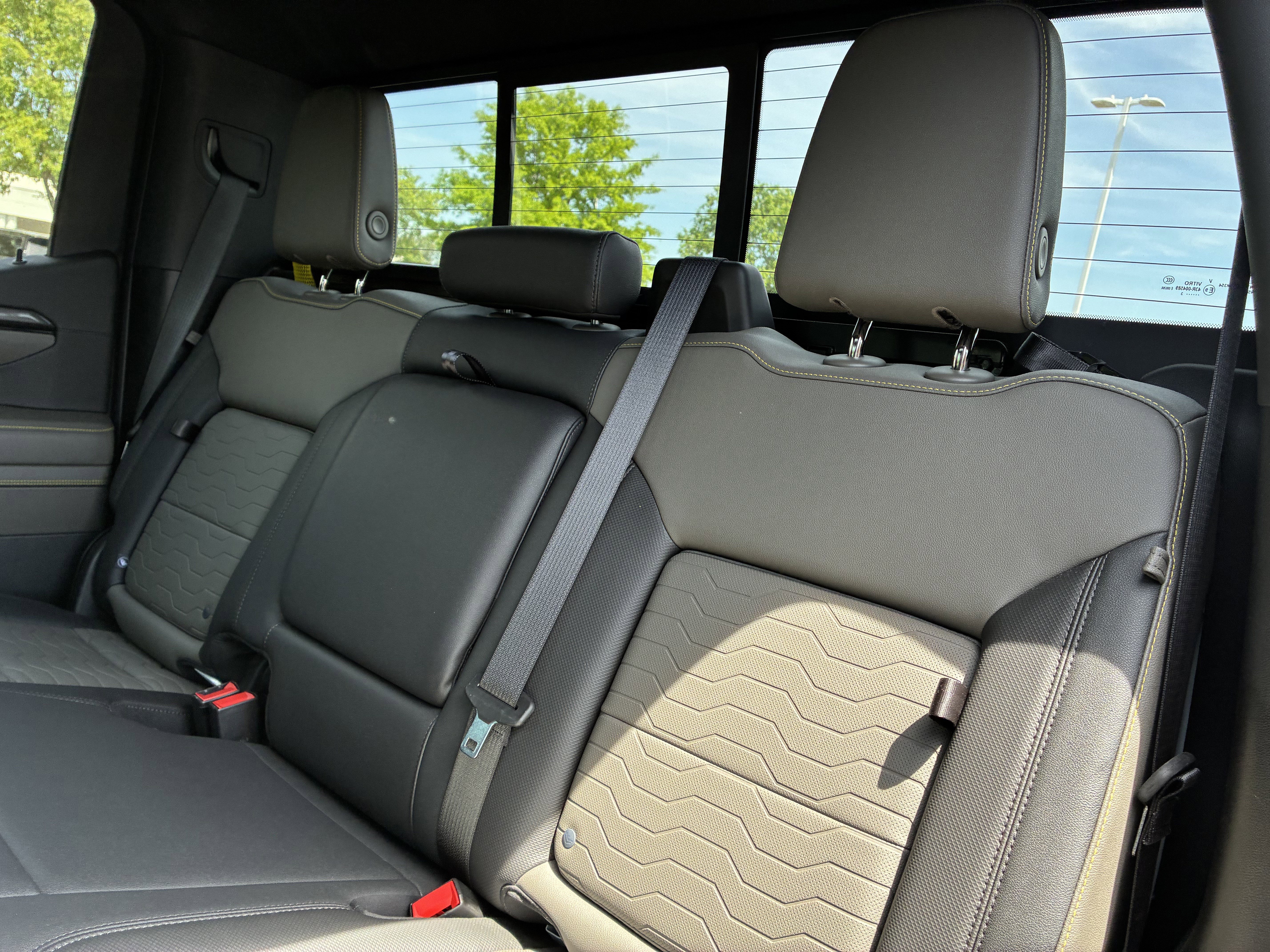 Used 2023 Chevrolet Silverado 1500 ZR2 AWD/4WD image 15