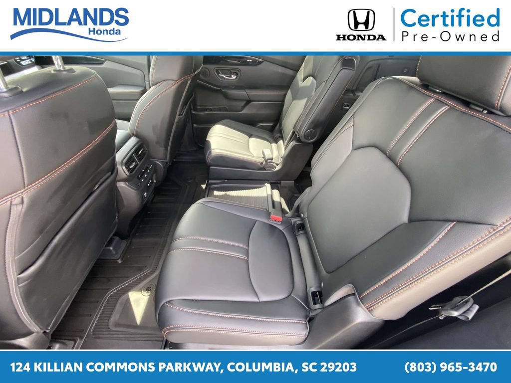 Certified 2025 Honda Pilot TrailSport image 11