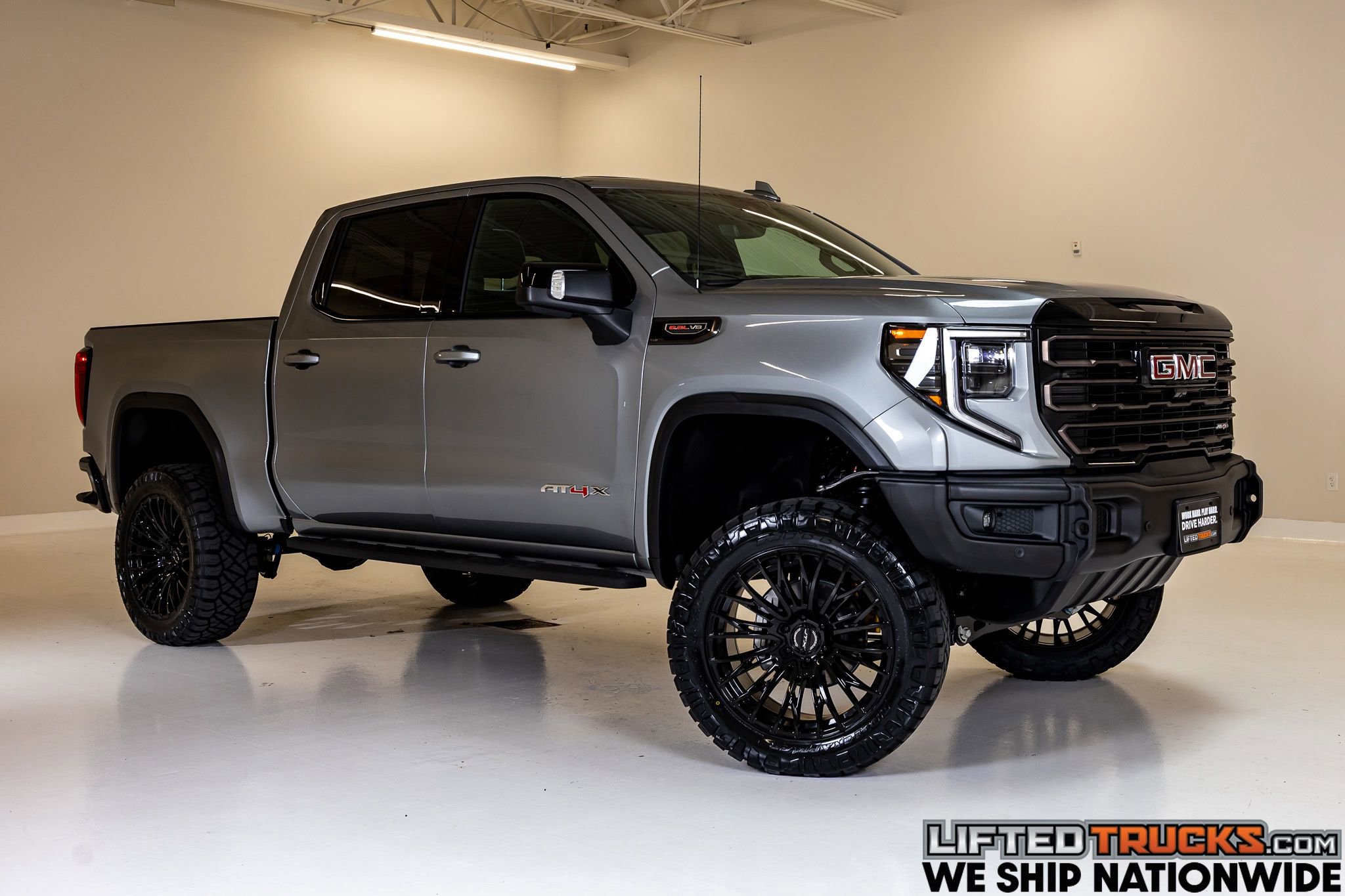 Used 2026 GMC Sierra 1500 AT4X AWD/4WD image 1