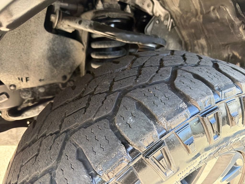 Used 2023 Toyota Tacoma SR5 w/ Technology Package AWD/4WD image 12