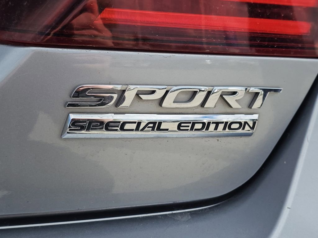 Used 2017 Honda Accord Sport Special Edition image 16