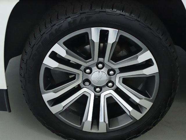 Used 2017 GMC Yukon Denali w/ Open Road Package image 45