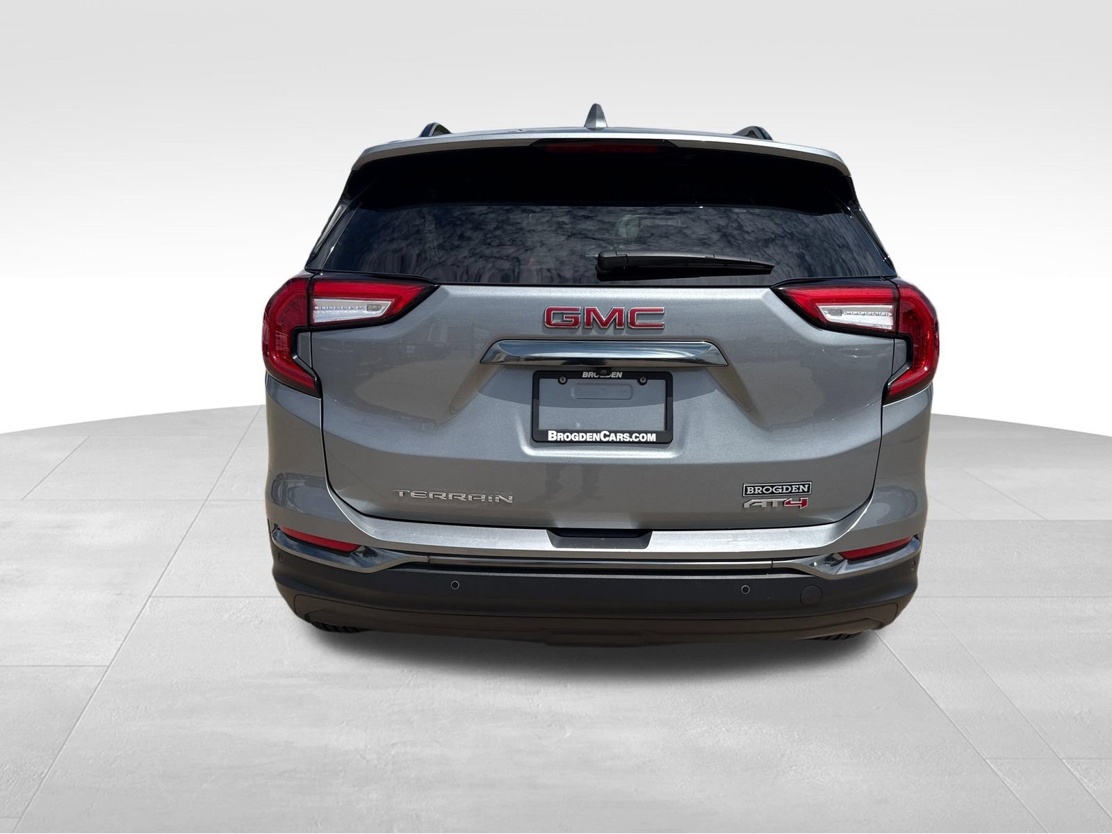 Used 2024 GMC Terrain AT4 AWD/4WD image 22