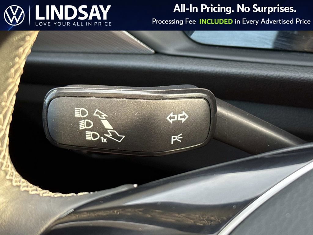 Used 2020 Volkswagen Jetta R-Line w/ R-Line Cold Weather Package image 23