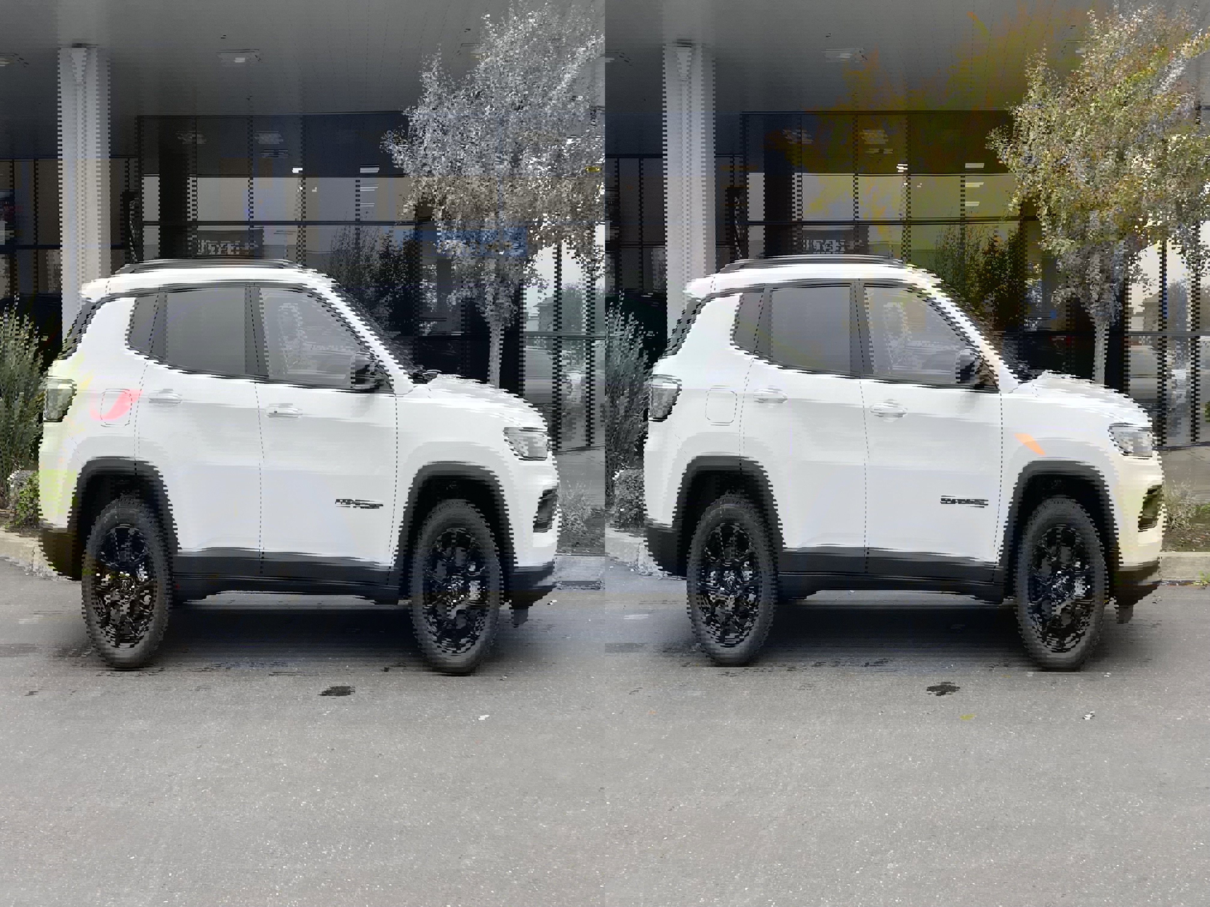 New 2026 Jeep Compass Latitude image 6