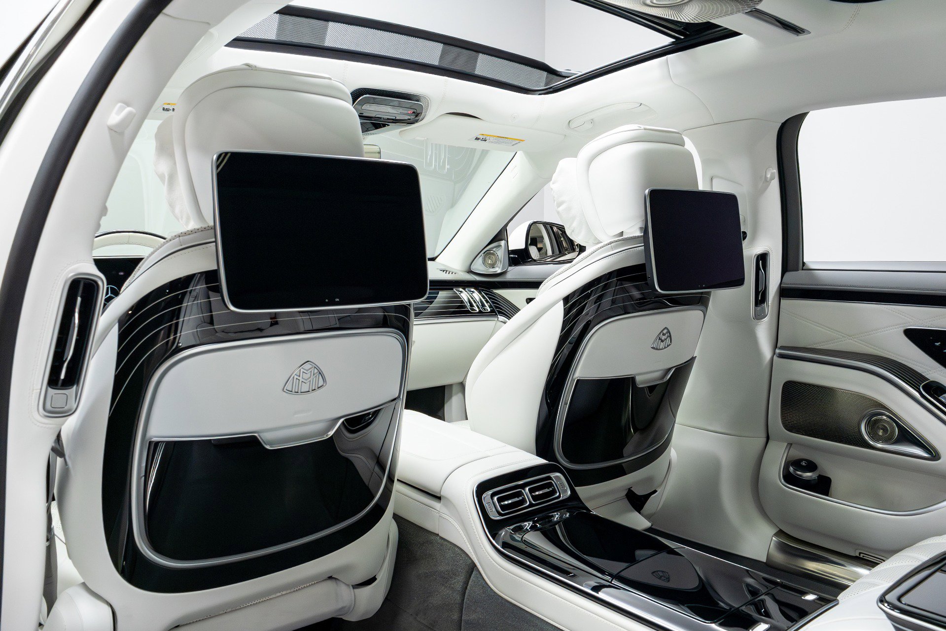 Used 2023 Mercedes-Benz Maybach S 680 4MATIC image 47