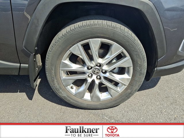 Certified 2023 Toyota RAV4 XLE Premium AWD/4WD image 8