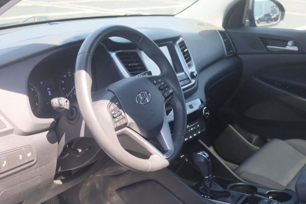 Used 2018 Hyundai Tucson Value AWD/4WD image 11