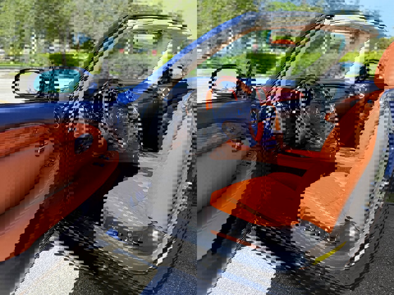 Used 2004 Lexus SC 430 Convertible image 5