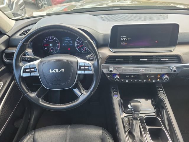 Used 2022 Kia Telluride EX w/ EX Premium Package image 16