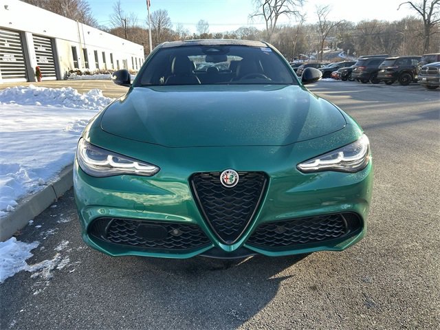 New 2026 Alfa Romeo Giulia Base image 3
