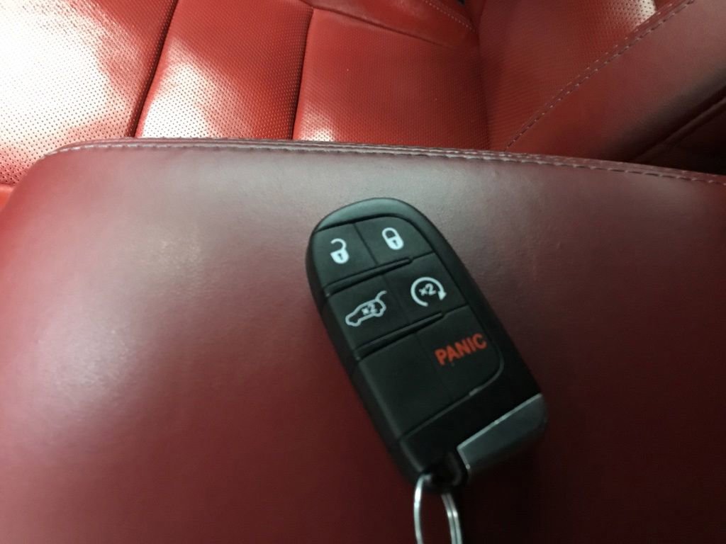 Used 2020 Dodge Durango R/T w/ Blacktop Package AWD/4WD image 10