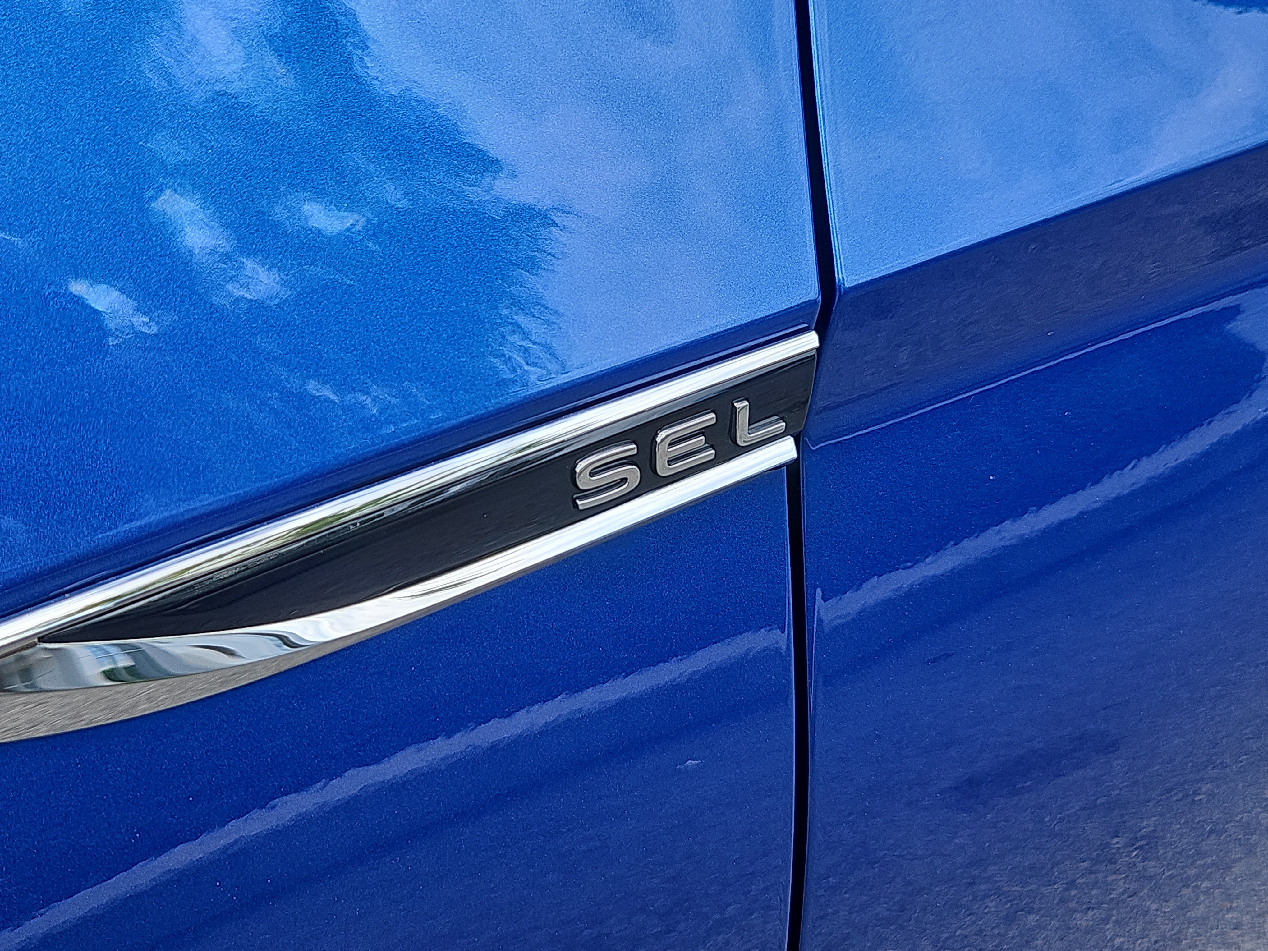 Certified 2024 Volkswagen Jetta SEL FWD image 7