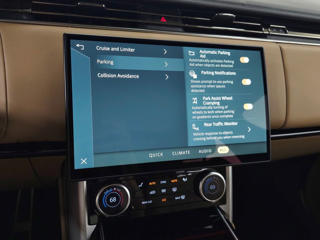 Certified 2023 Land Rover Range Rover Long Wheelbase Autobiography AWD/4WD image 28