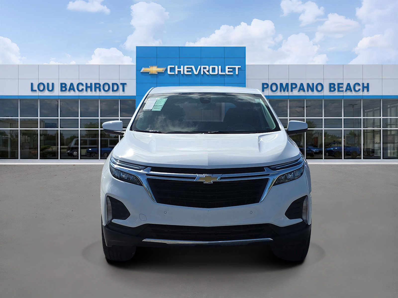 Used 2024 Chevrolet Equinox LT image 2