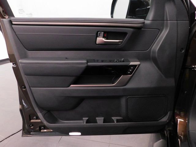 Used 2025 Toyota Tundra Limited image 18