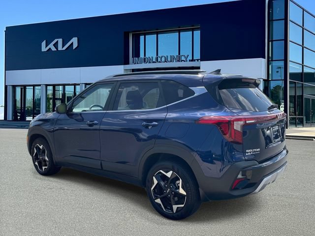 Certified 2024 Kia Seltos EX FWD image 4