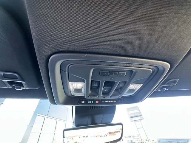 Used 2024 GMC Sierra 1500 AT4 w/ Technology Package image 25