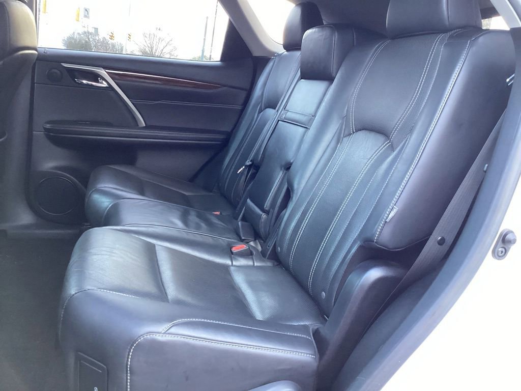 Used 2018 Lexus RX 350L Premium w/ Premium Package image 18