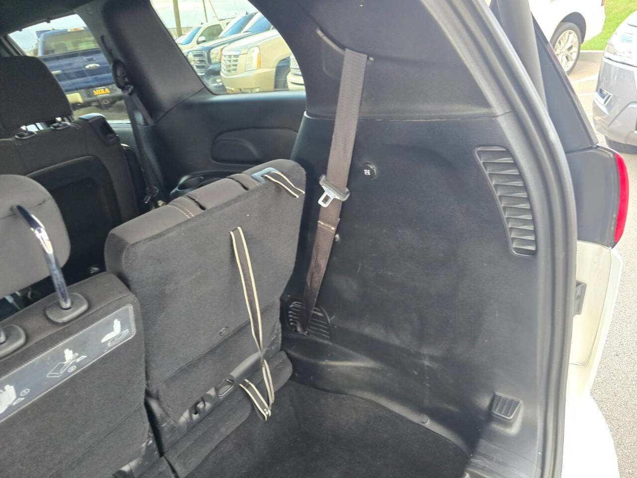 Used 2020 Chrysler Pacifica Touring w/ Advanced Safetytec Group FWD image 46