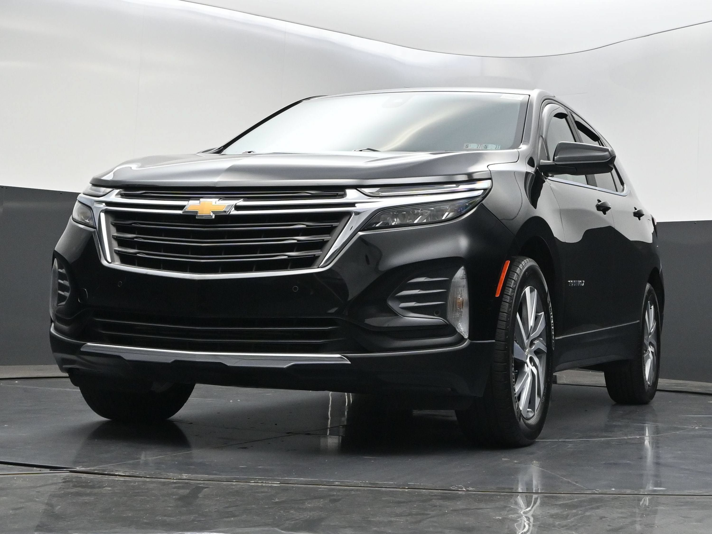Used 2022 Chevrolet Equinox LT FWD image 37