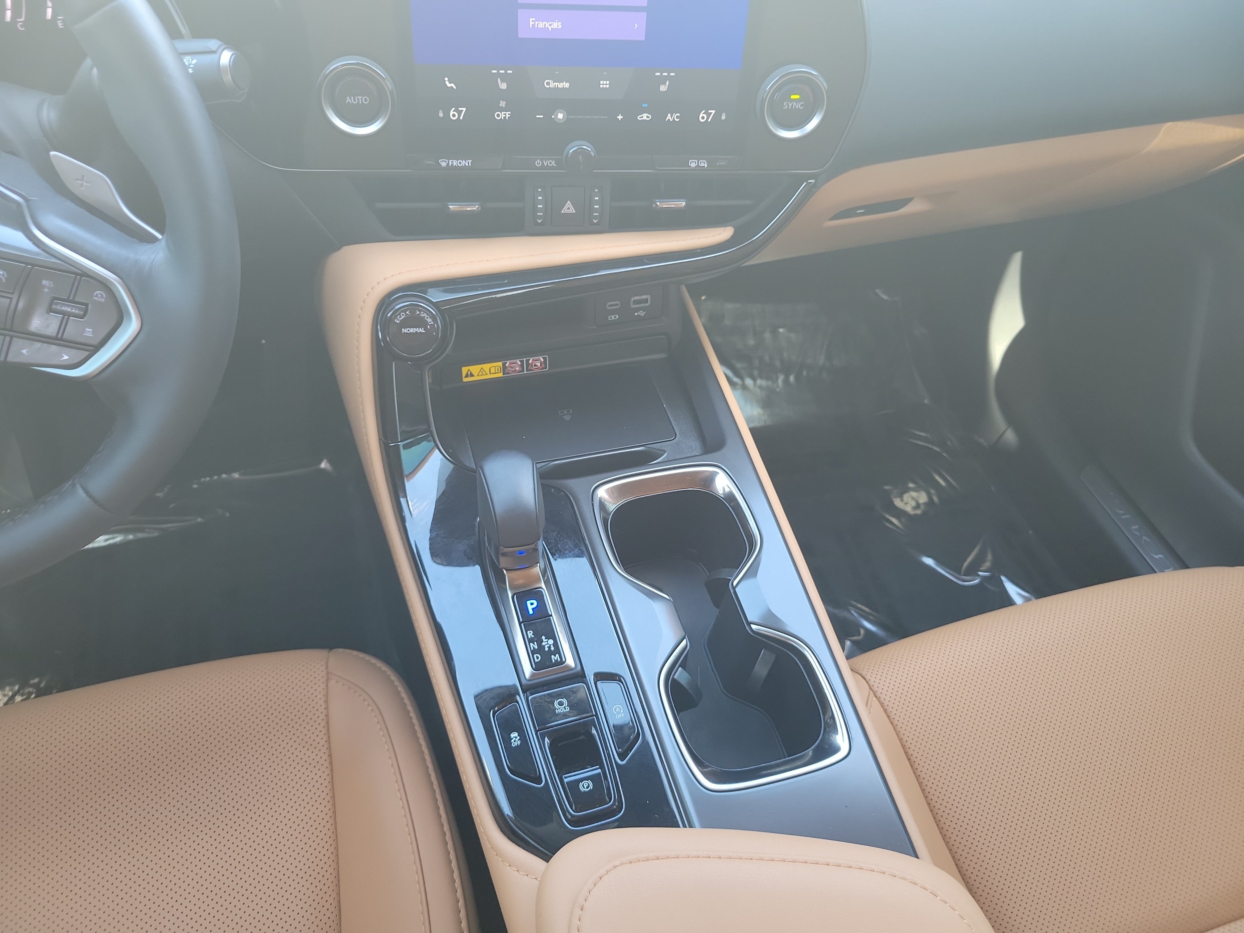 Used 2025 Lexus NX 250 FWD w/ Accessory Package (Z2) image 18