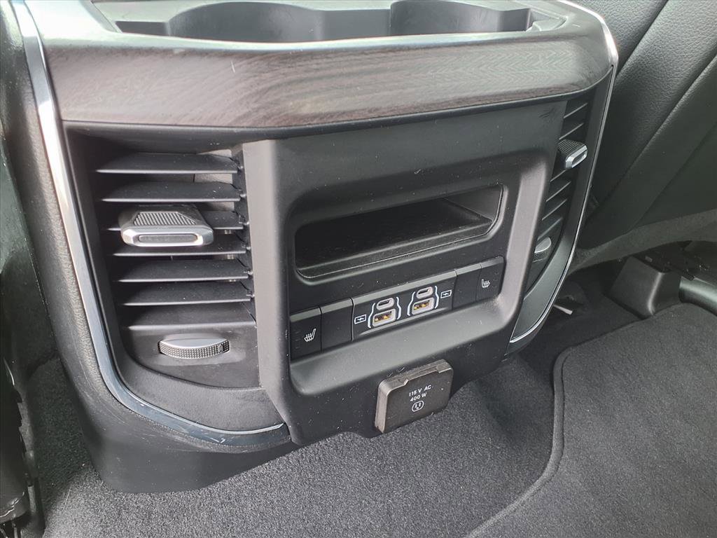Used 2025 RAM 1500 Laramie AWD/4WD image 27