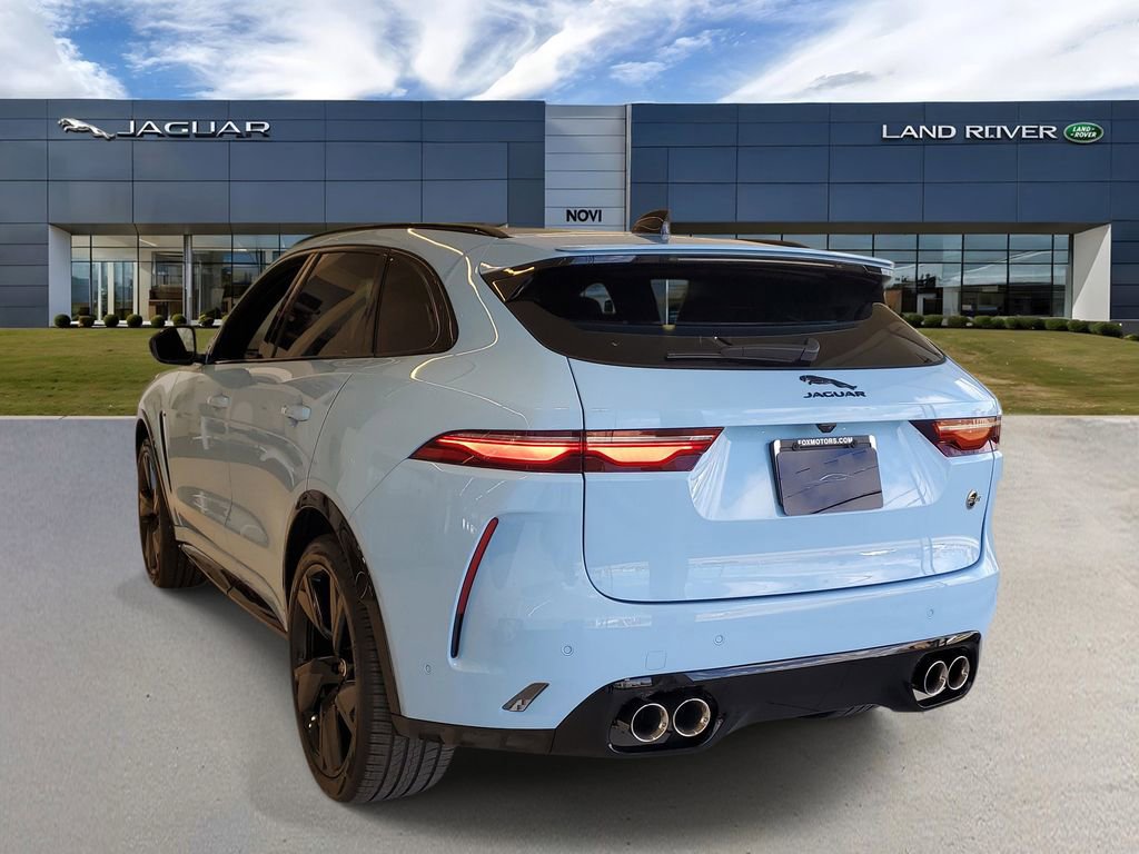 New 2026 Jaguar F-PACE SVR image 2