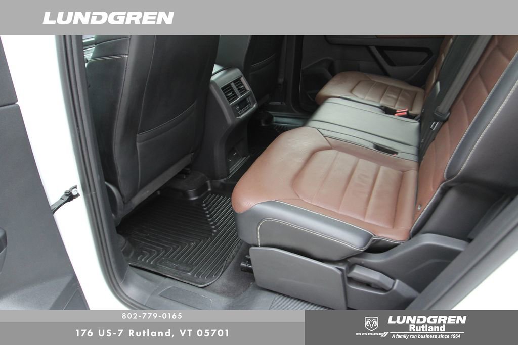 Used 2021 Volkswagen Atlas SEL Premium AWD/4WD image 18