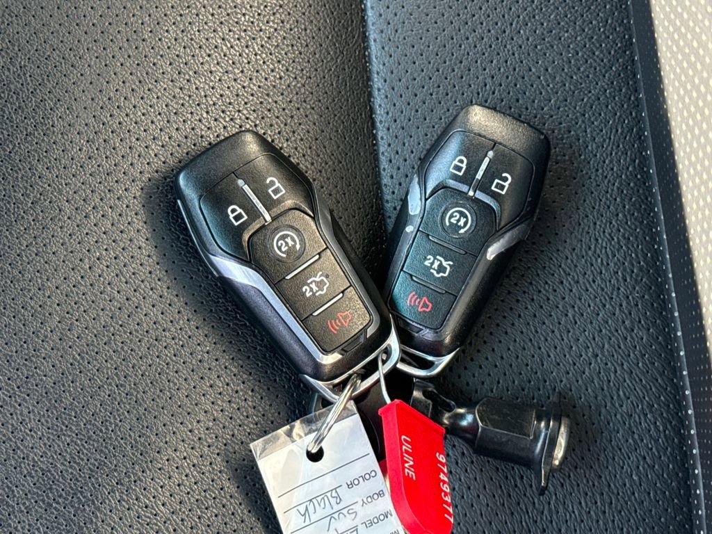 Used 2016 Ford Explorer Limited w/ Equipment Group 301A image 29