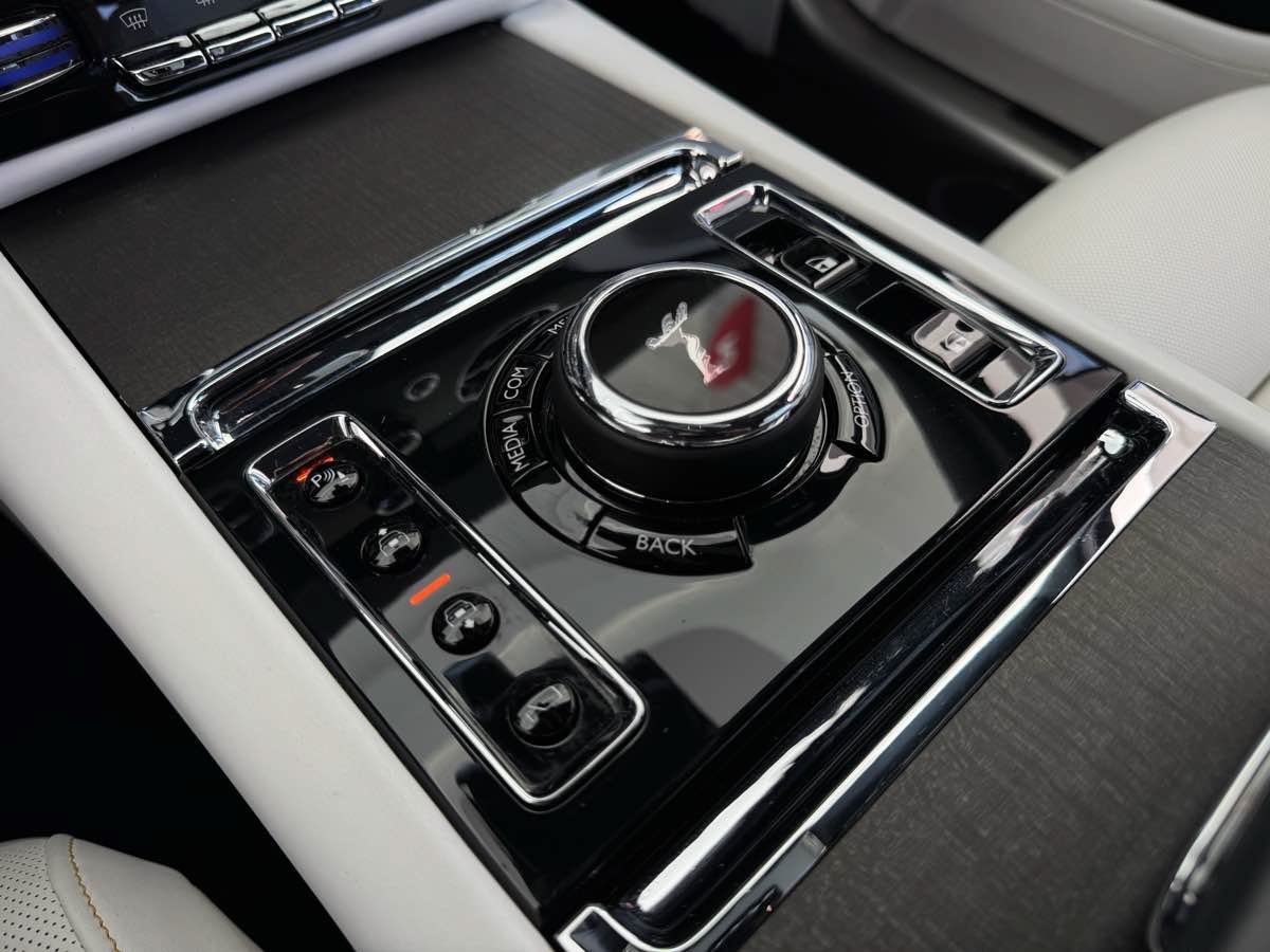 Used 2022 Rolls-Royce Ghost w/ Ghost Package AWD/4WD image 19