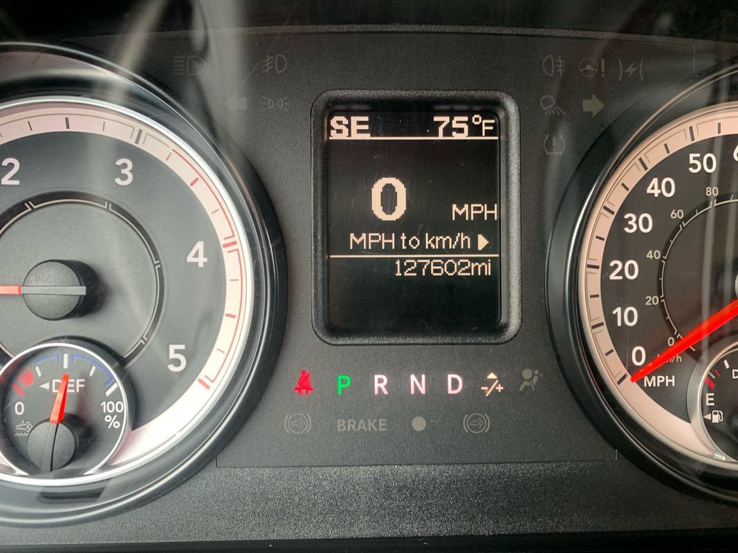 Used 2016 RAM 2500 Tradesman w/ Chrome Appearance Group AWD/4WD image 11