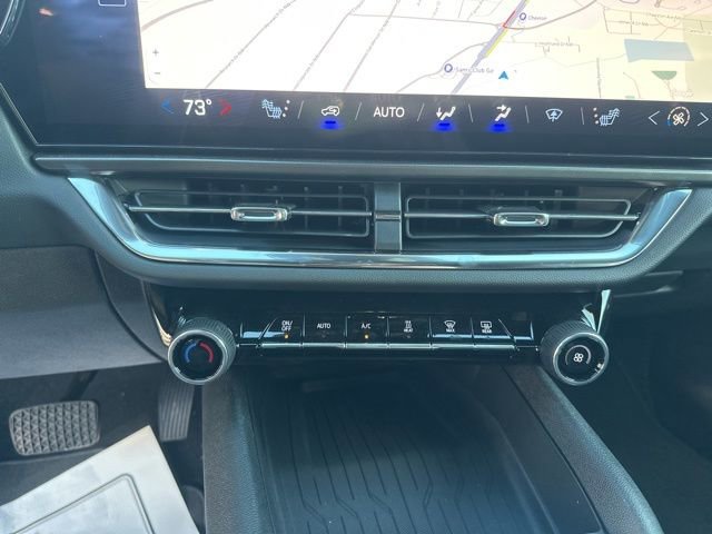 New 2026 Chevrolet Equinox EV LT image 25