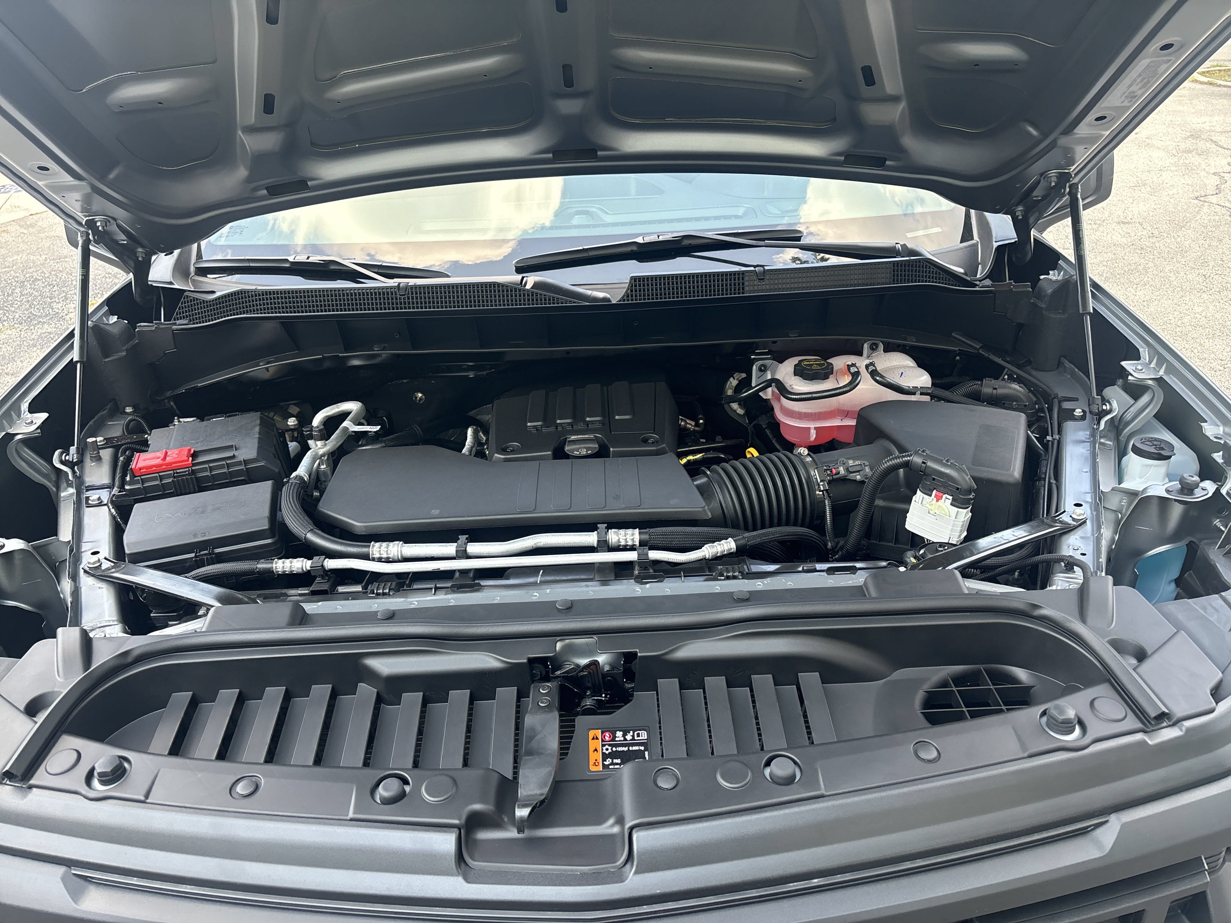 New 2026 Chevrolet Silverado 1500 W/T AWD/4WD image 9