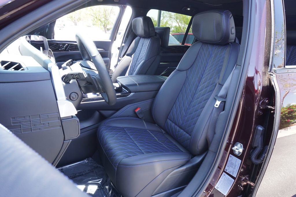 New 2026 Cadillac Escalade IQ Luxury 1 image 13