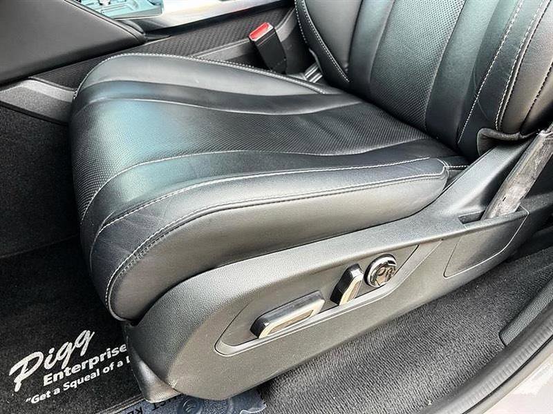 Used 2023 Acura MDX FWD w/ Technology Package image 12