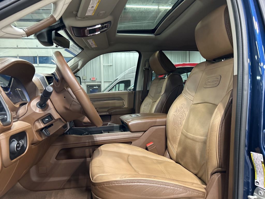 Used 2024 RAM 3500 Limited w/ Towing Technology Group image 8