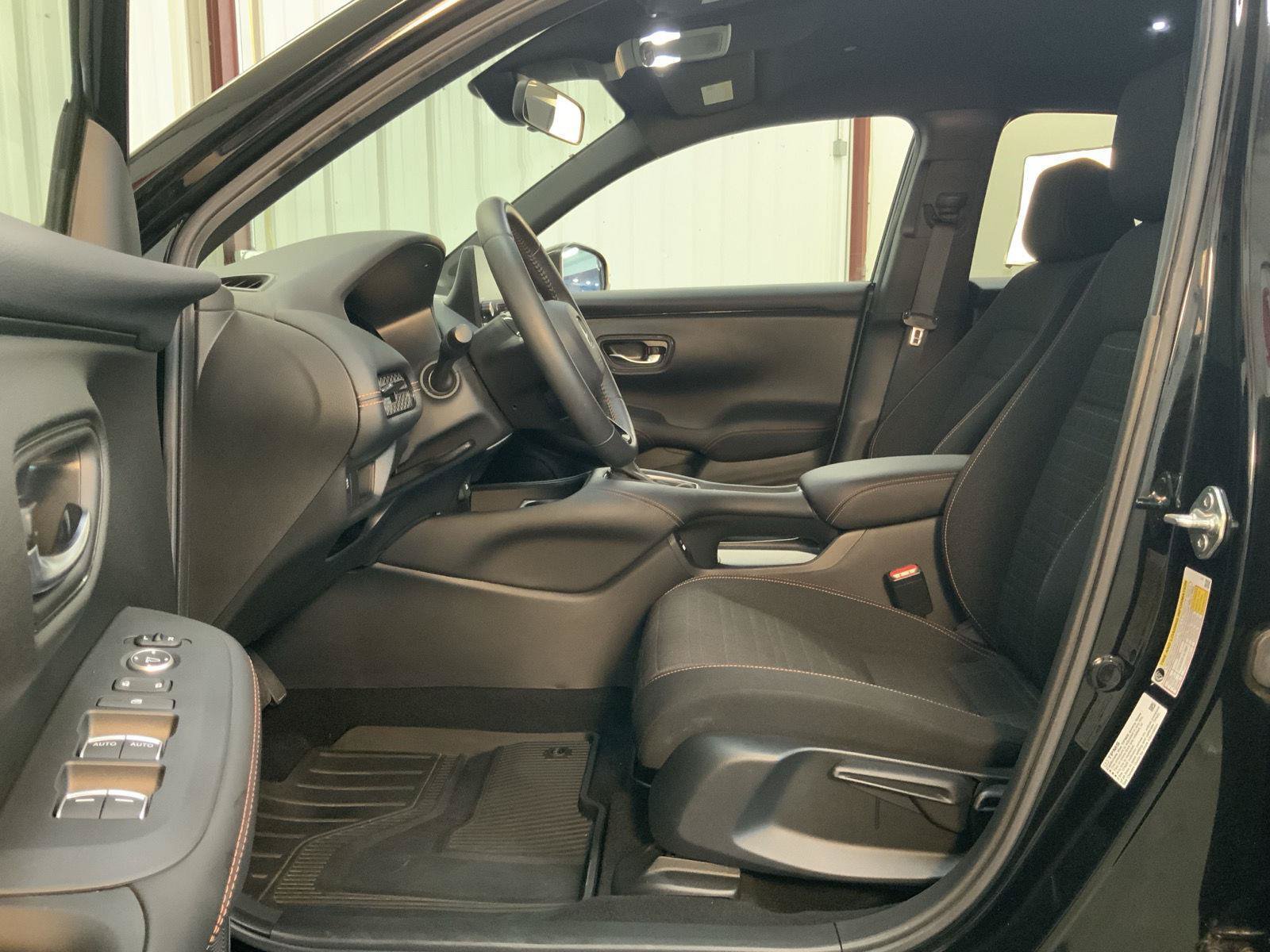 Used 2023 Honda HR-V Sport image 20