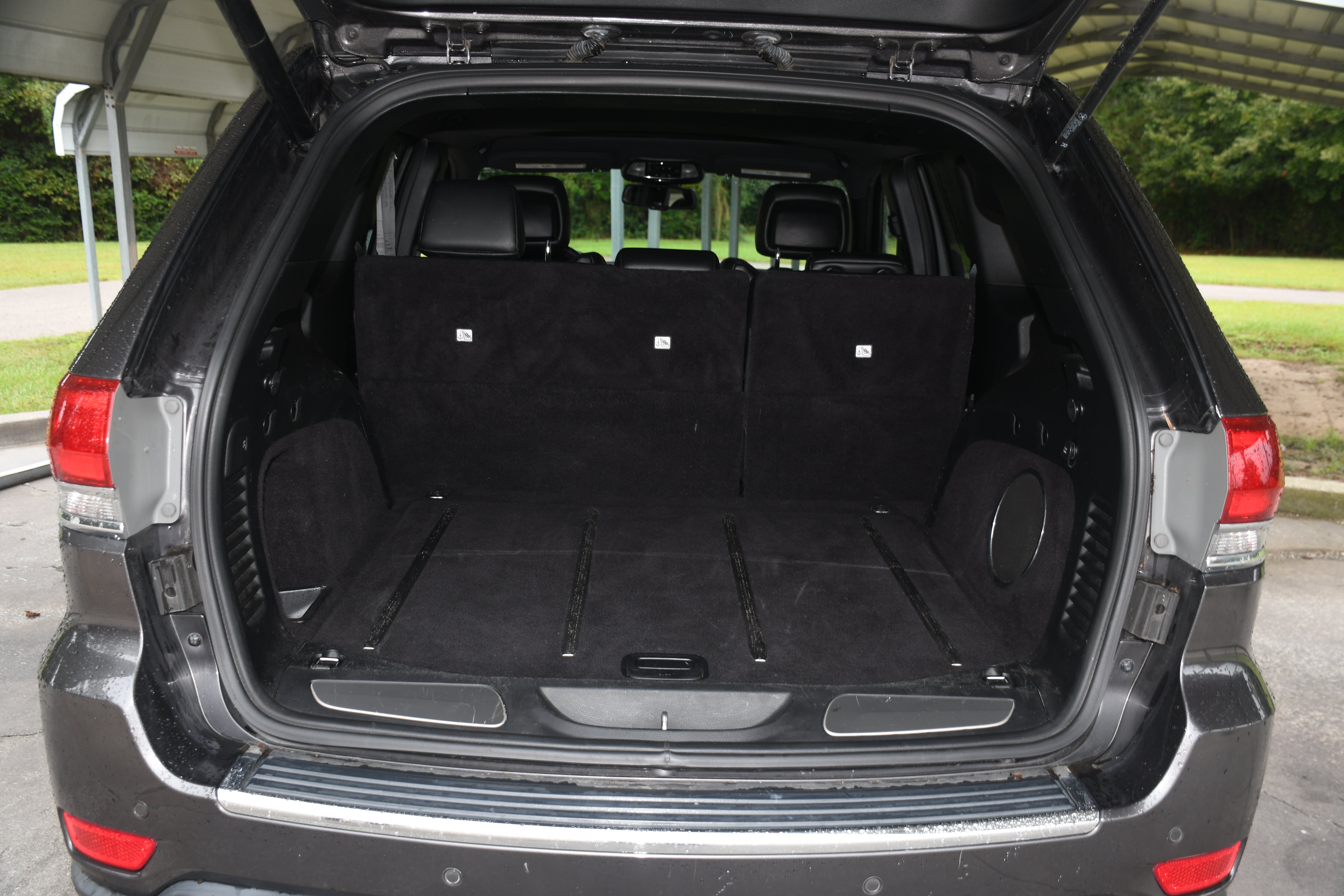 Used 2014 Jeep Grand Cherokee Limited AWD/4WD image 19