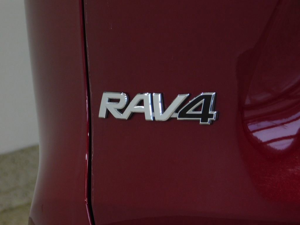 Used 2020 Toyota RAV4 Limited w/ Carpet Mat Package image 83