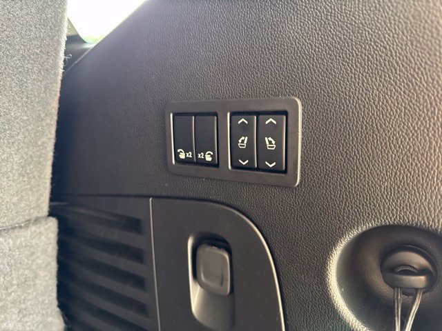 Used 2019 Chevrolet Tahoe Premier w/ Premier Plus Edition AWD/4WD image 38