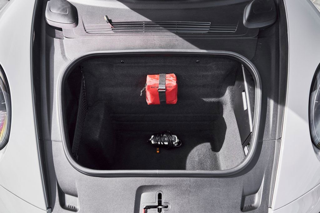 Used 2022 Porsche 911 Turbo S w/ 911 Turbo Sportdesign Package image 19