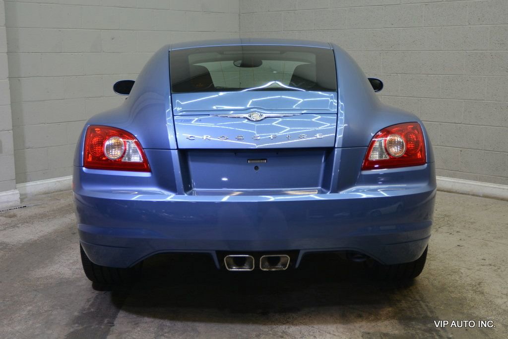 Used 2005 Chrysler Crossfire Limited image 25