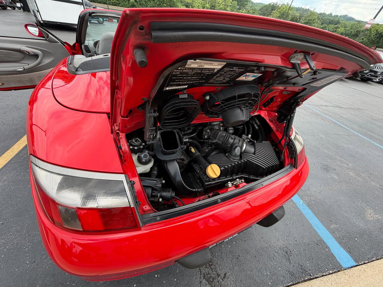 Used 2001 Porsche 911 Carrera 4 AWD/4WD image 34