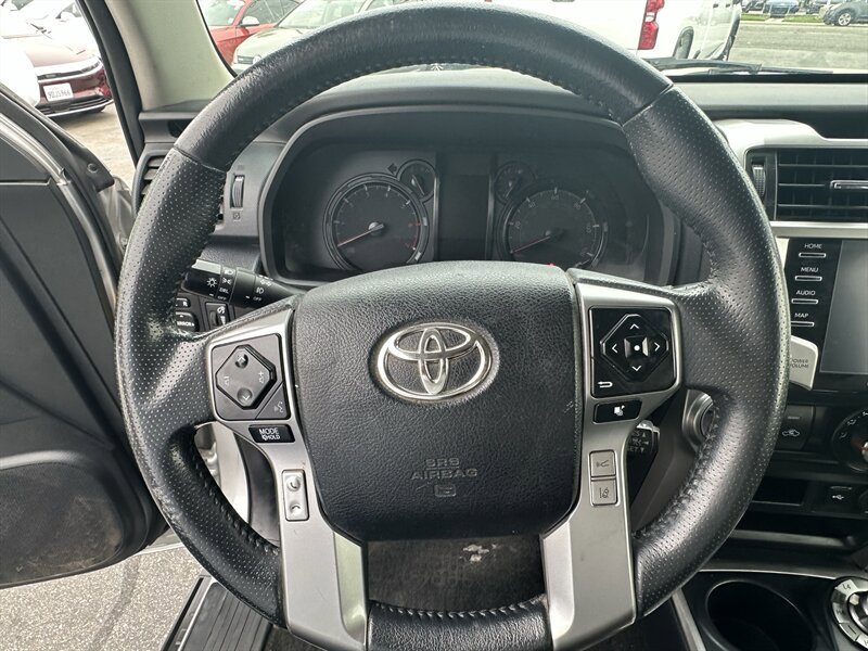 Used 2021 Toyota 4Runner SR5 Premium AWD/4WD image 19