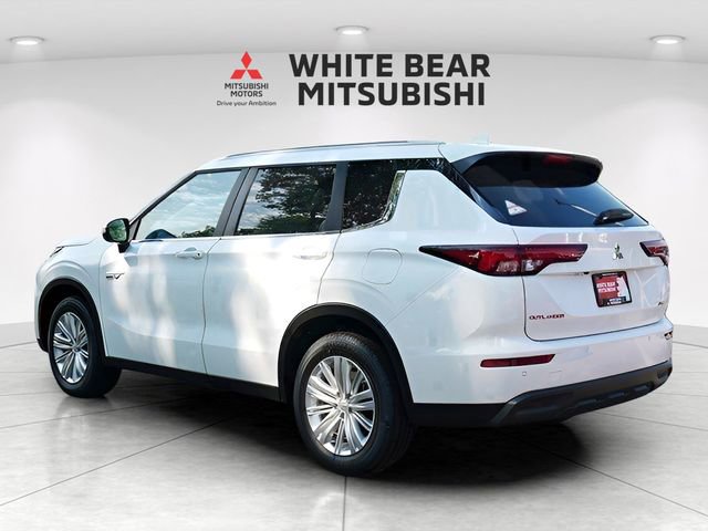 New 2025 Mitsubishi Outlander ES AWD/4WD image 2