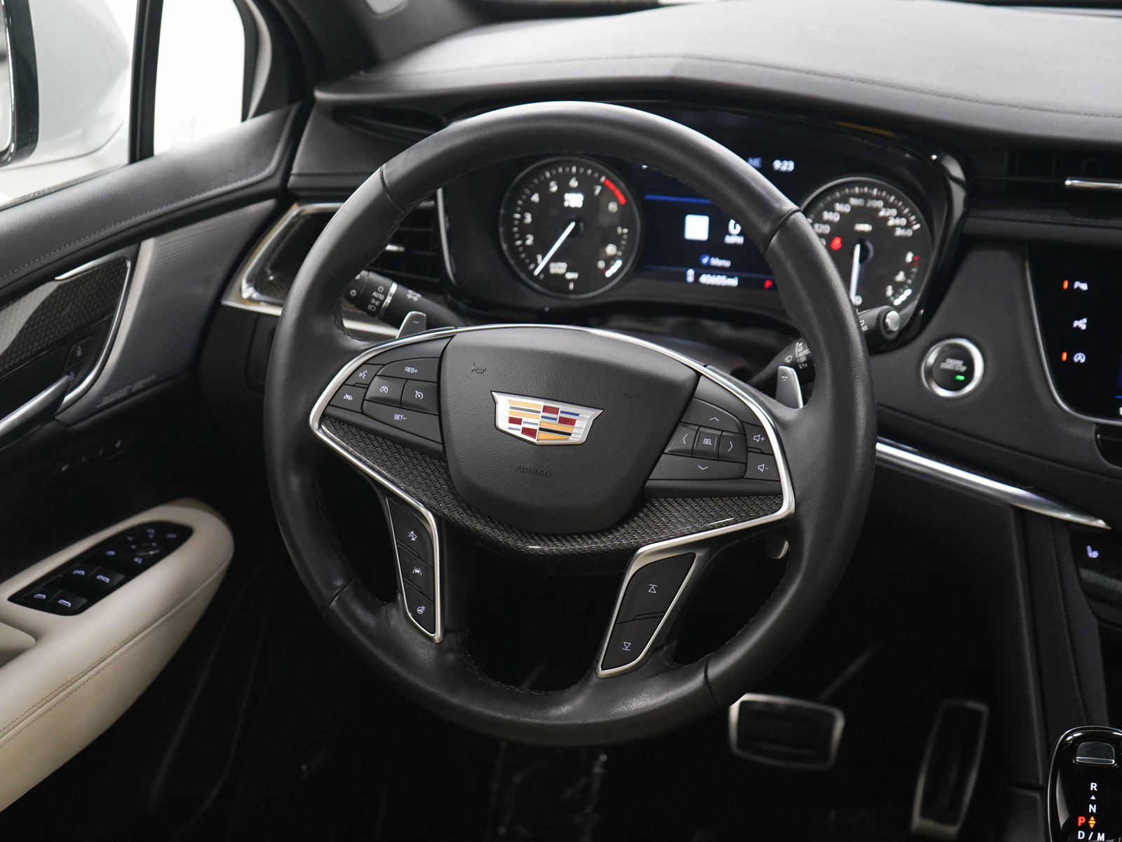 Used 2022 Cadillac XT5 Sportv w/ Technology Package AWD/4WD image 14