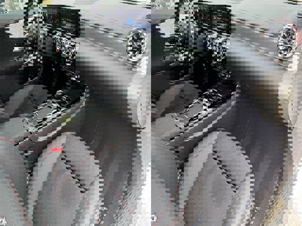 Used 2024 Mercedes-Benz CLA 250 CLA 250 image 29