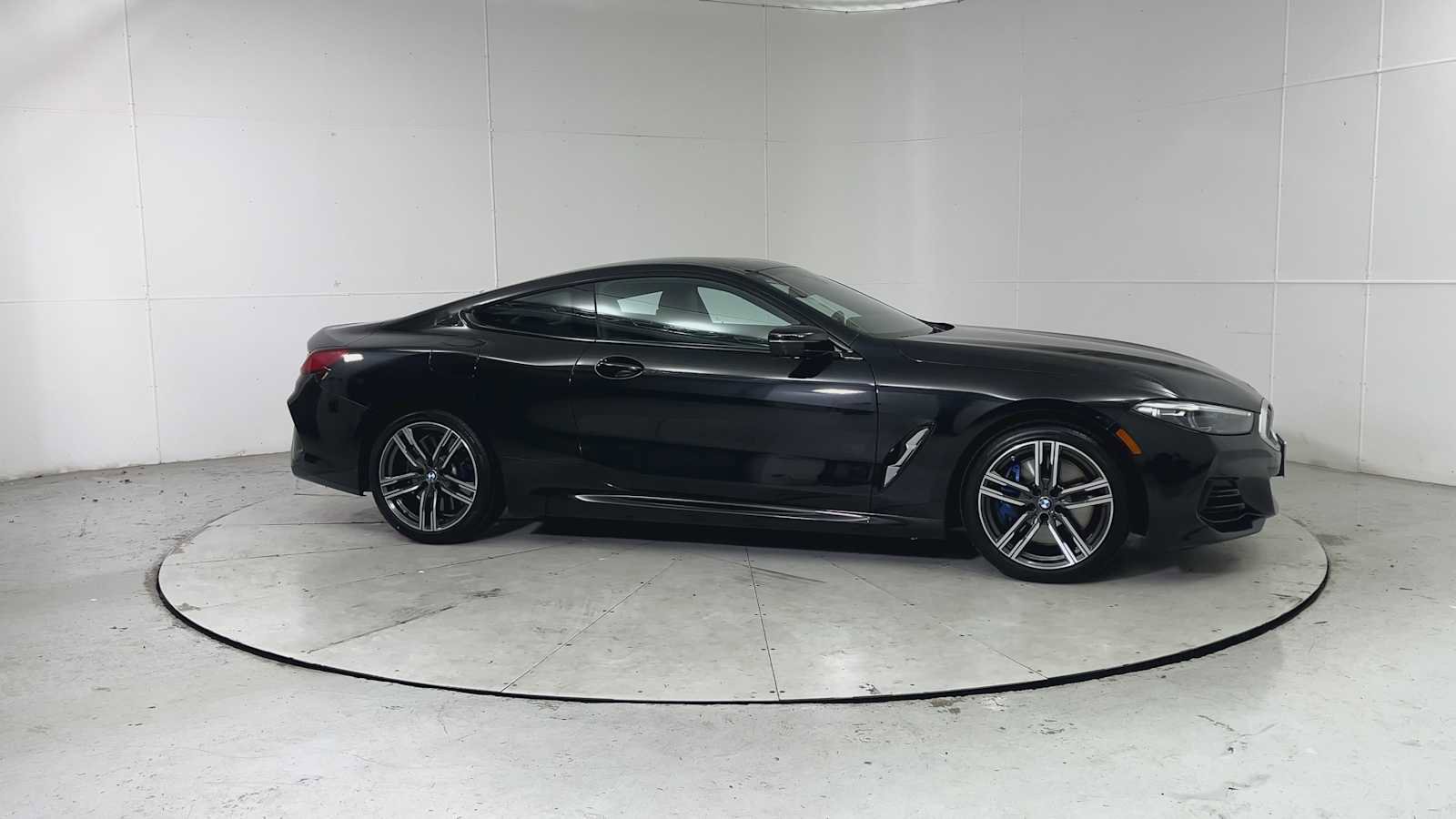 Used 2025 BMW 840i xDrive Coupe w/ Driving Assistance Package image 7