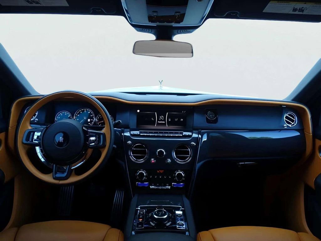 Certified 2023 Rolls-Royce Cullinan Black Badge w/ Driver's Package image 4